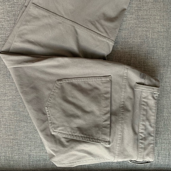 Lululemon Commission Pant Slim - Picture 2 of 5